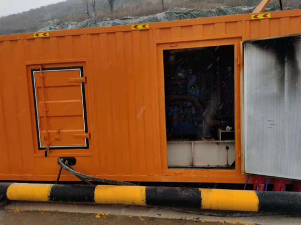 越城发电机出租 柴油发电机组电压低报警怎么办?